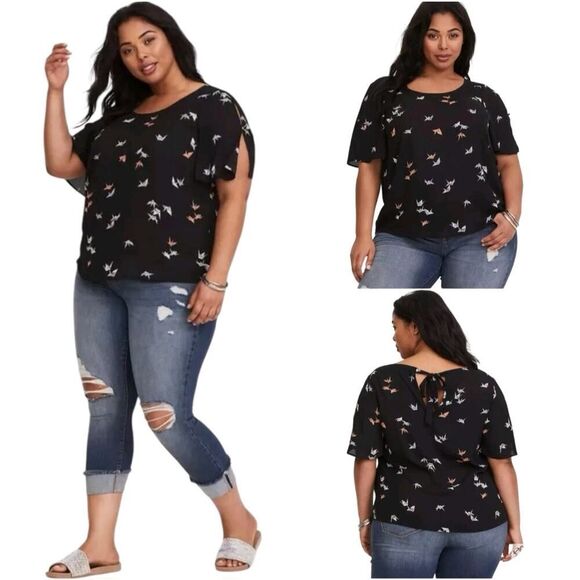Torrid Black Crane Georgette Bow Back Blouse Size 00 L-XL Origami Whimsical - Picture 1 of 7